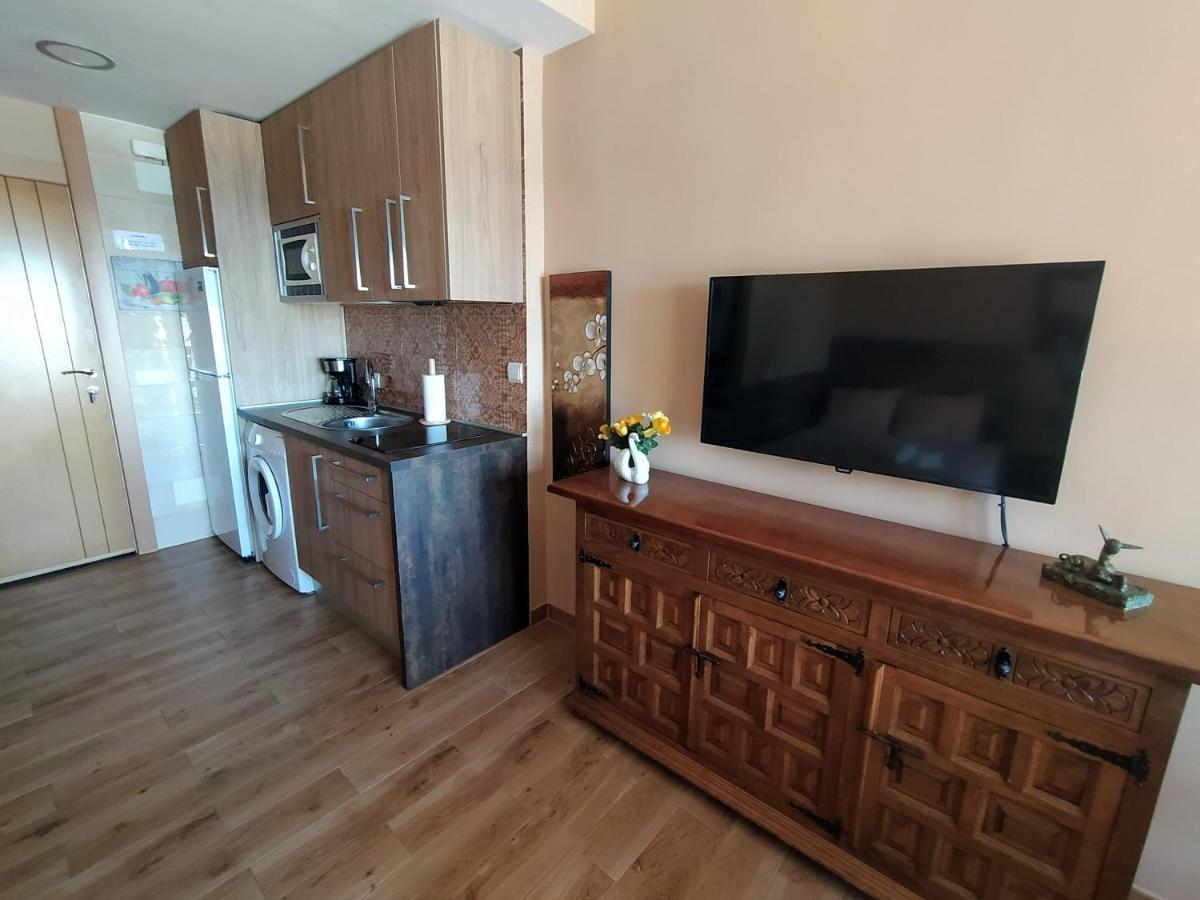 "Vive Benal Beach" Estudio 2501, Vistas Al Mar Y Parque Acuatico Benalmádena Eksteriør bilde