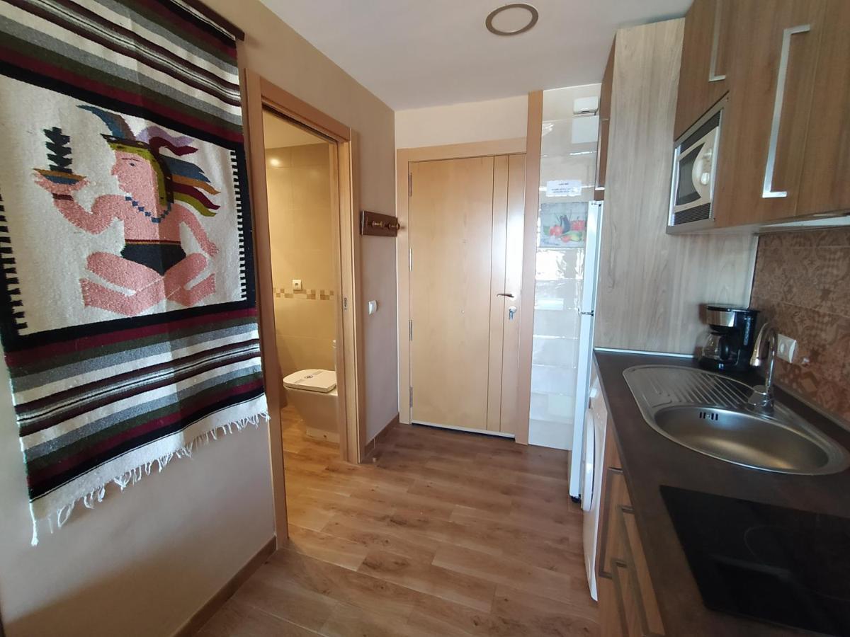 "Vive Benal Beach" Estudio 2501, Vistas Al Mar Y Parque Acuatico Benalmádena Eksteriør bilde